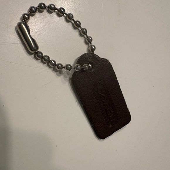 Coach Dark Brown Leather Hang Tag - Picture 4 of 4